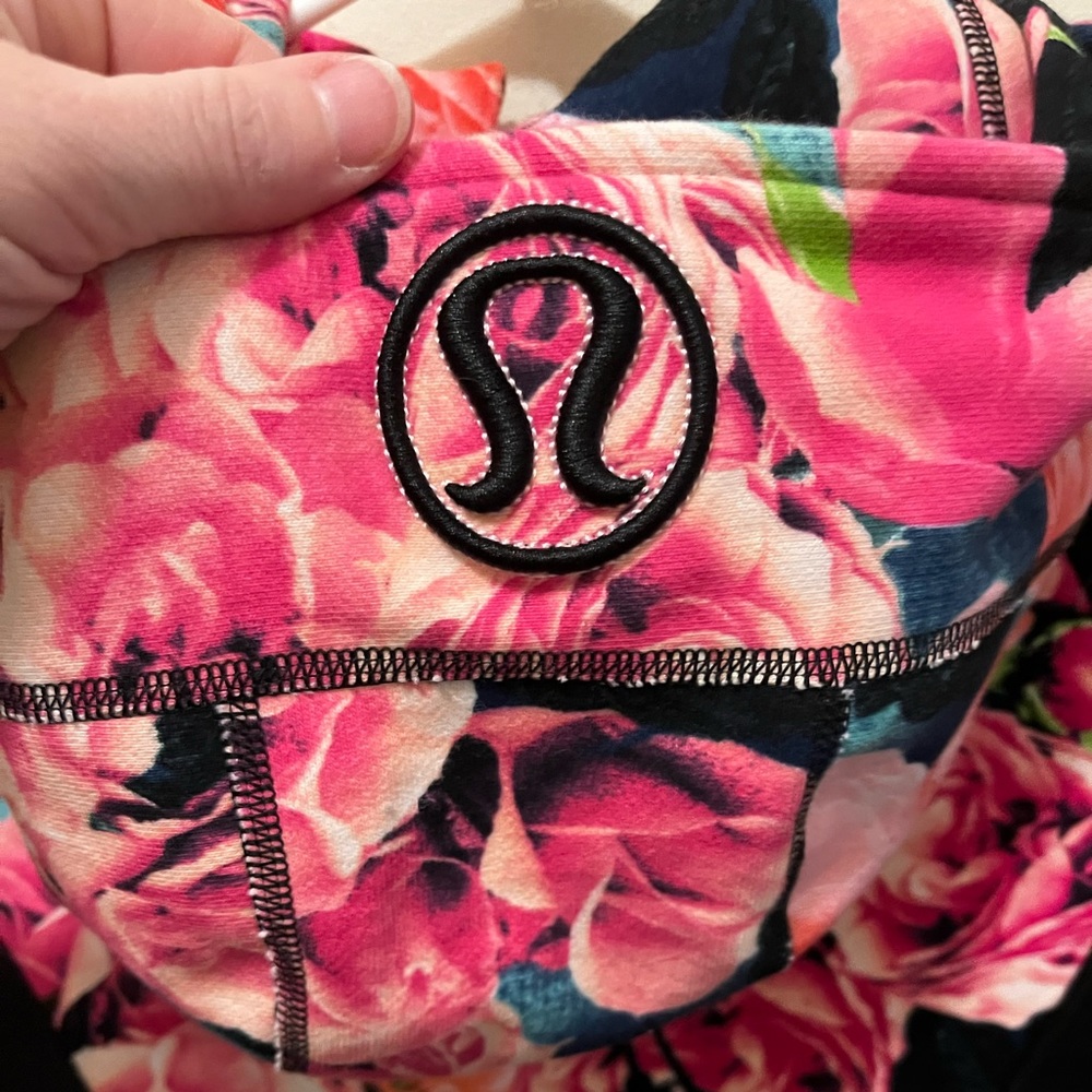 Lululemon full zip scuba hoodie sz 2 - Picture 8 of 11